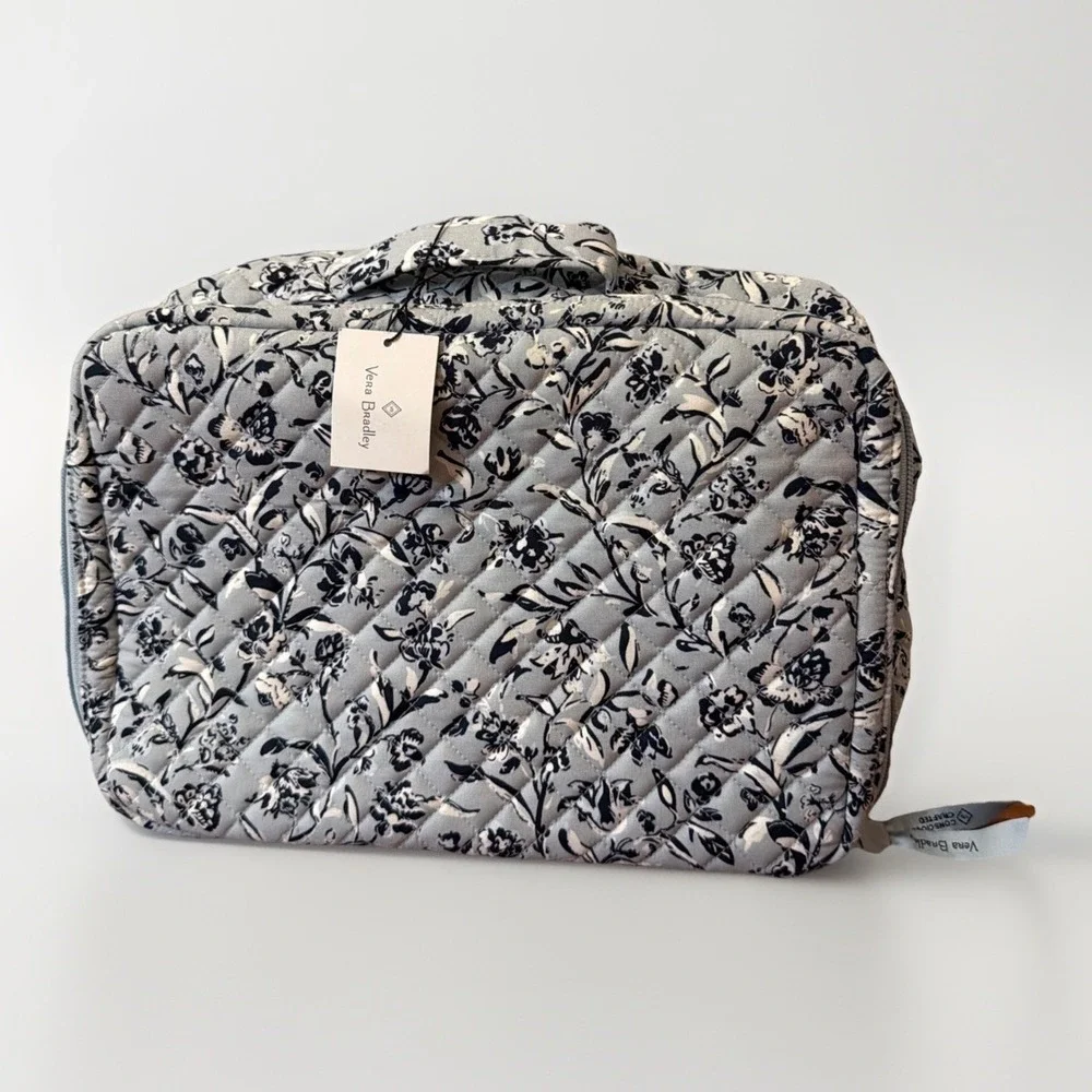 VERA BRADLEY Deluxe Travel Organizer Vanity Case Cosmetics Perennials Gray NWT